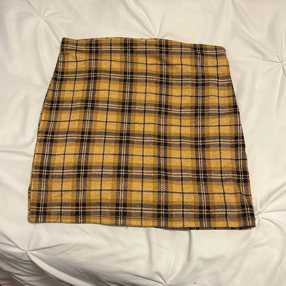 Plaid pencil skirt